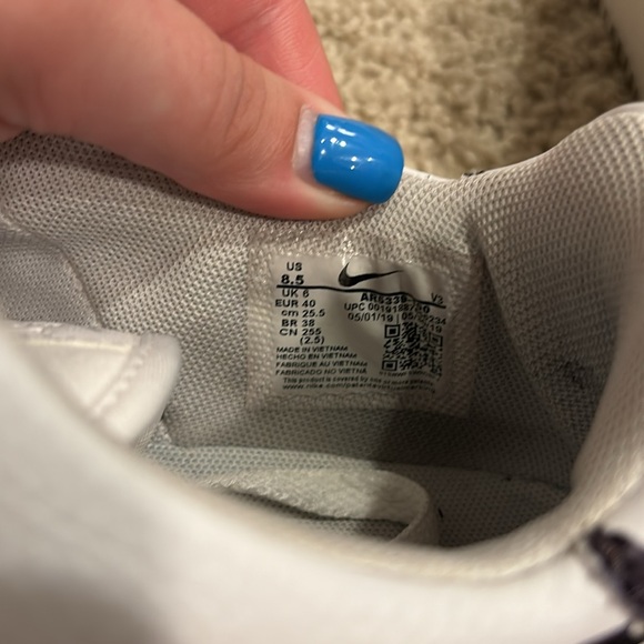 Custom AF-1 - Picture 4 of 5